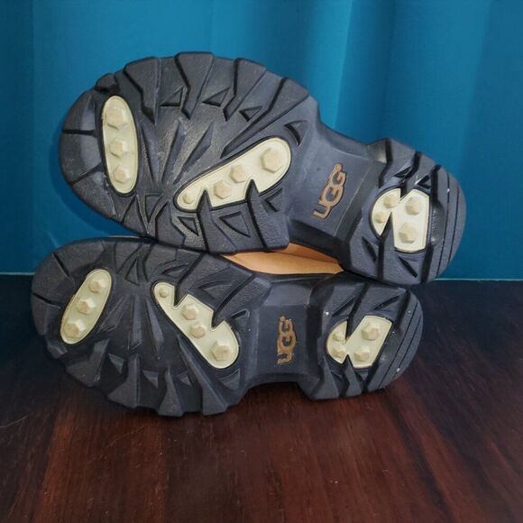 Vintage Leather & Sheep Skin Ugg Zip-up & Slip-in Boots w/Non-Slip soles  6 - Picture 15 of 15